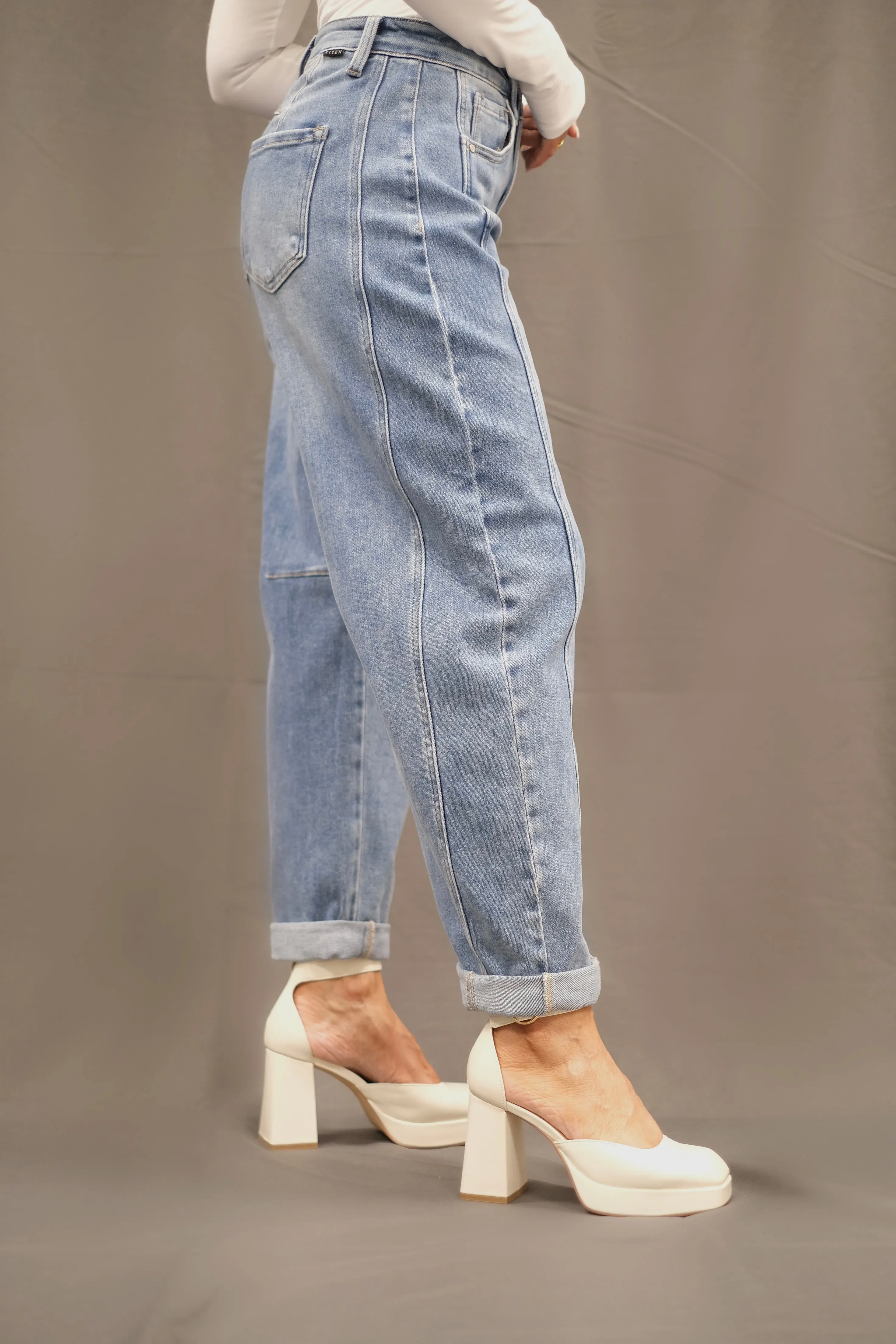 Bri Medium Wash Barrel Jean