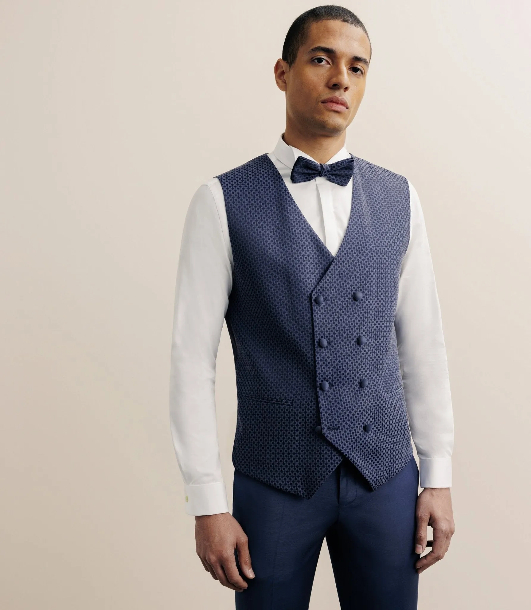 Costume 3 pièces bleu