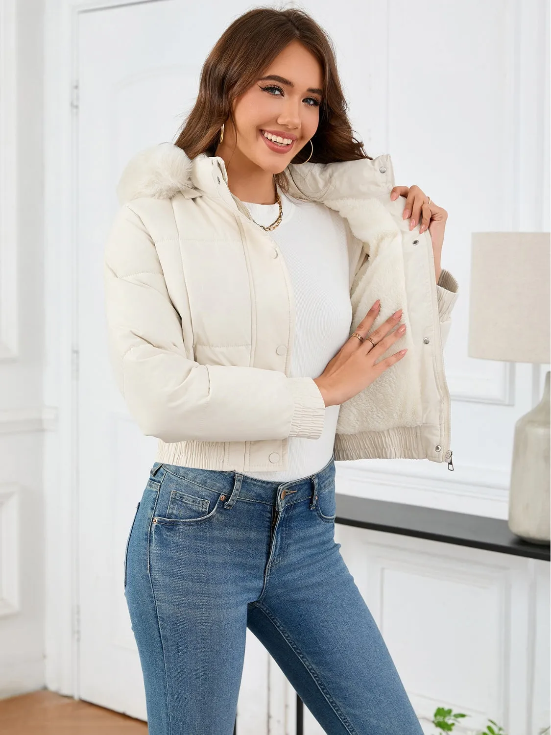 Cropped Hooded Winter Coat with Long Sleeves and Pockets