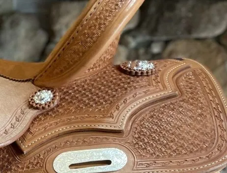 DP Saddlery Western Barrel Saddle 6722 15in