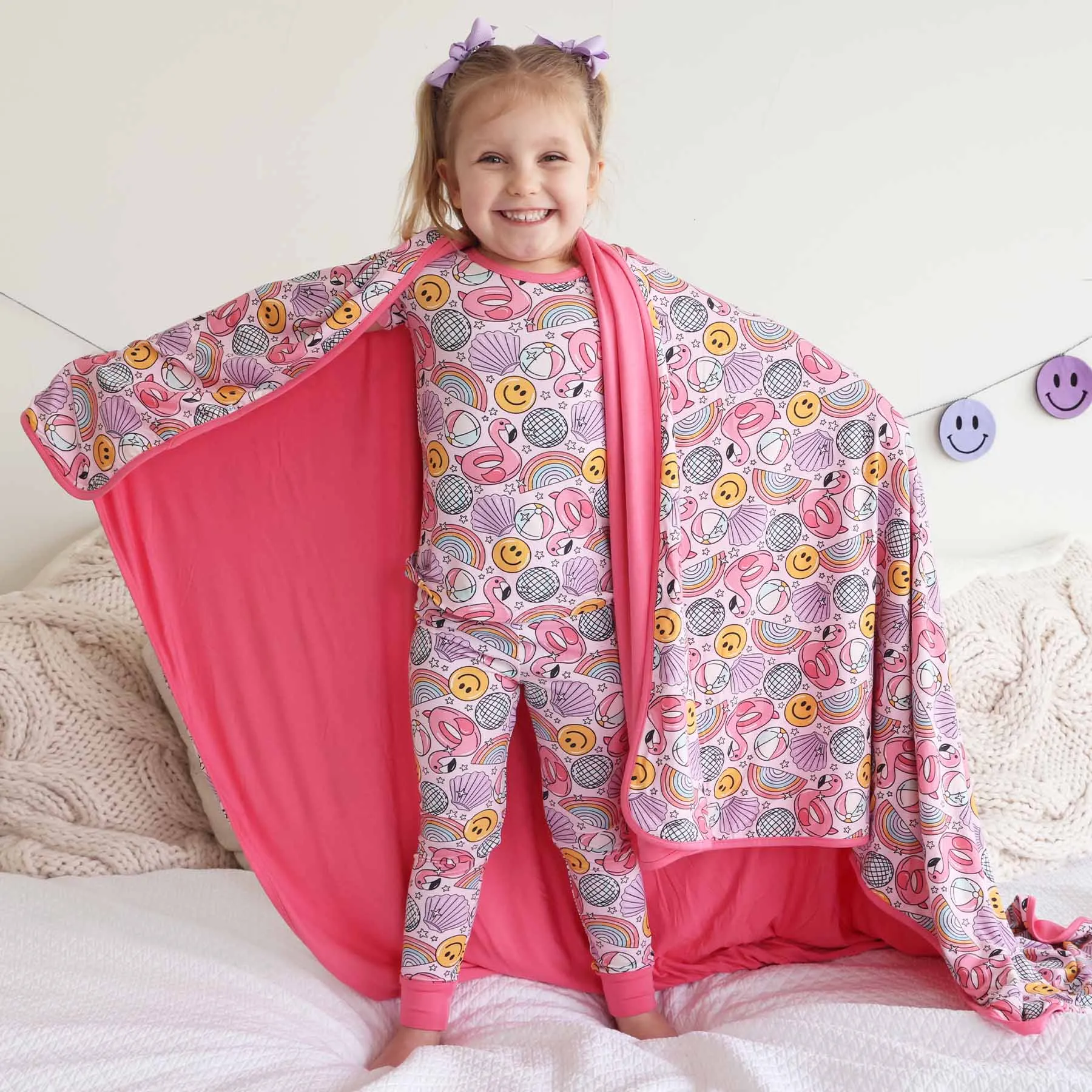Floatie Friends Double Sided Bamboo Blanket | Pink