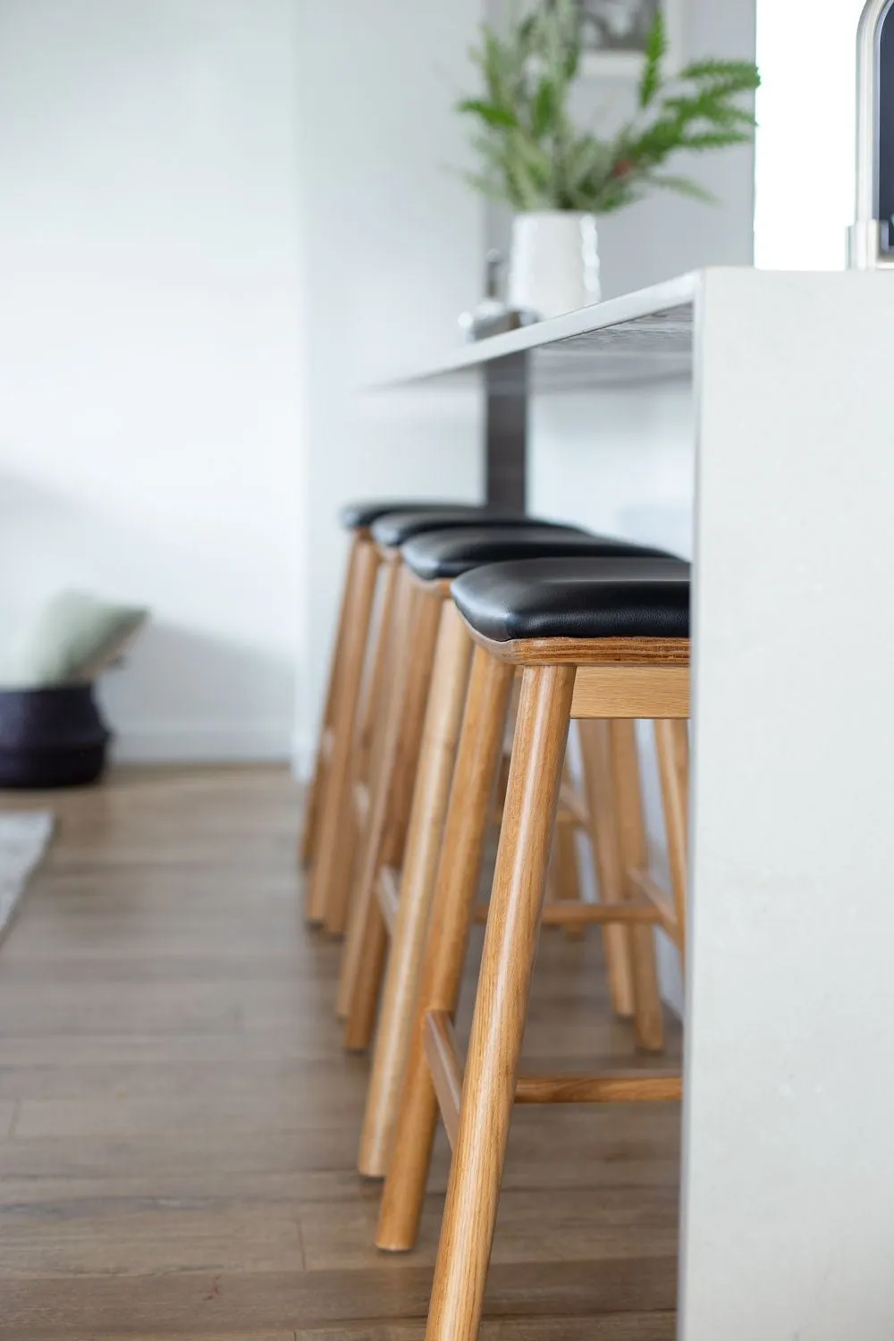 Hue Barstool - Natural
