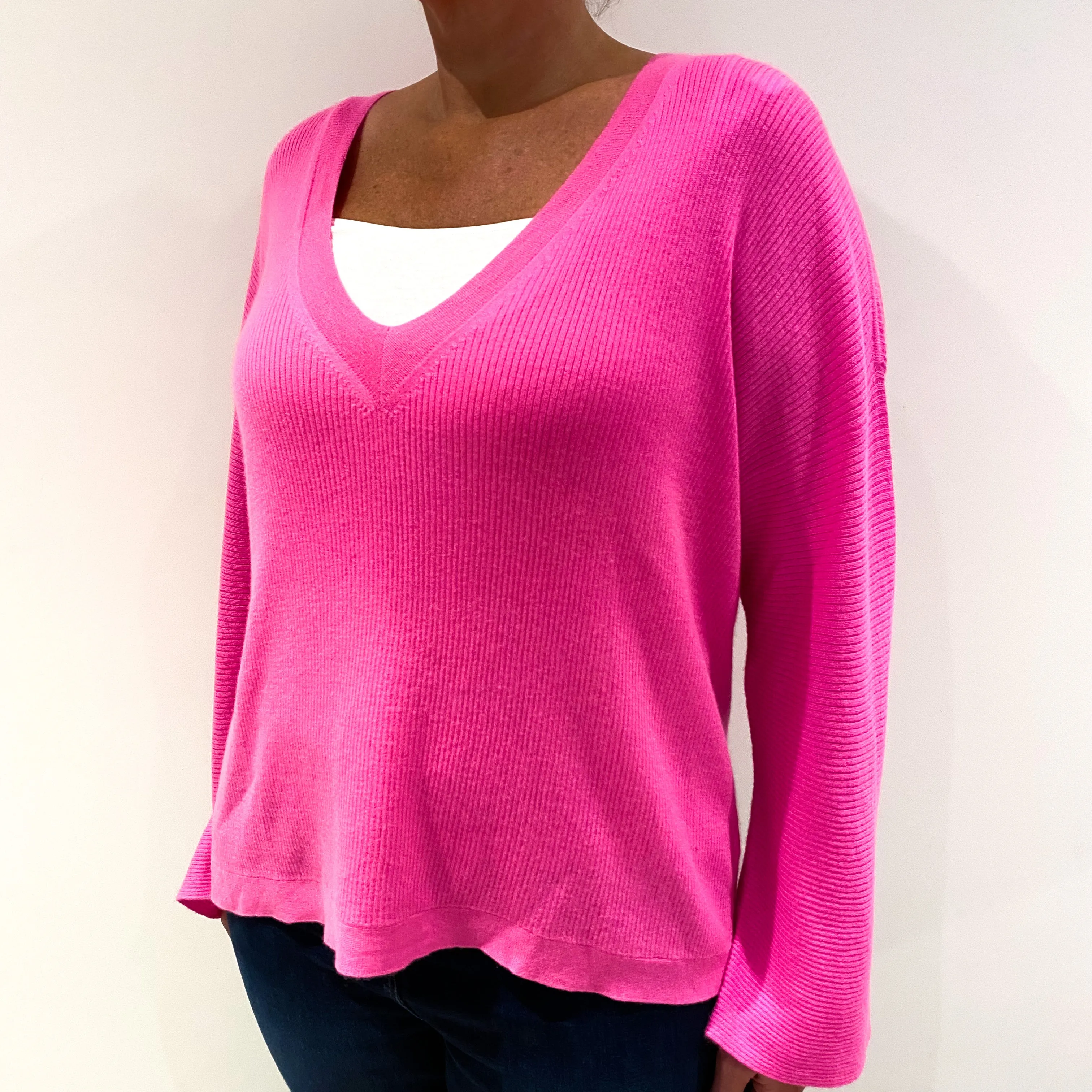 Neon Pink Ribbed Slouchy Cashmere V-Neck Jumper Large
