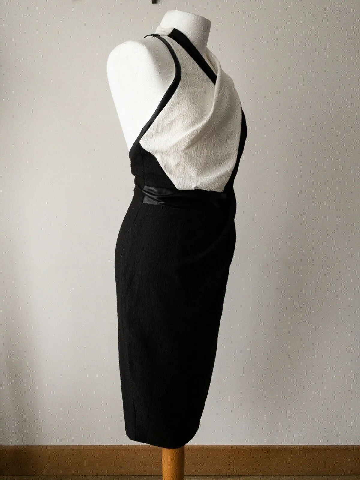 Novo London Monochrome Halter Neck Bodycon Dress Contrast Sizes 8, 10, 12