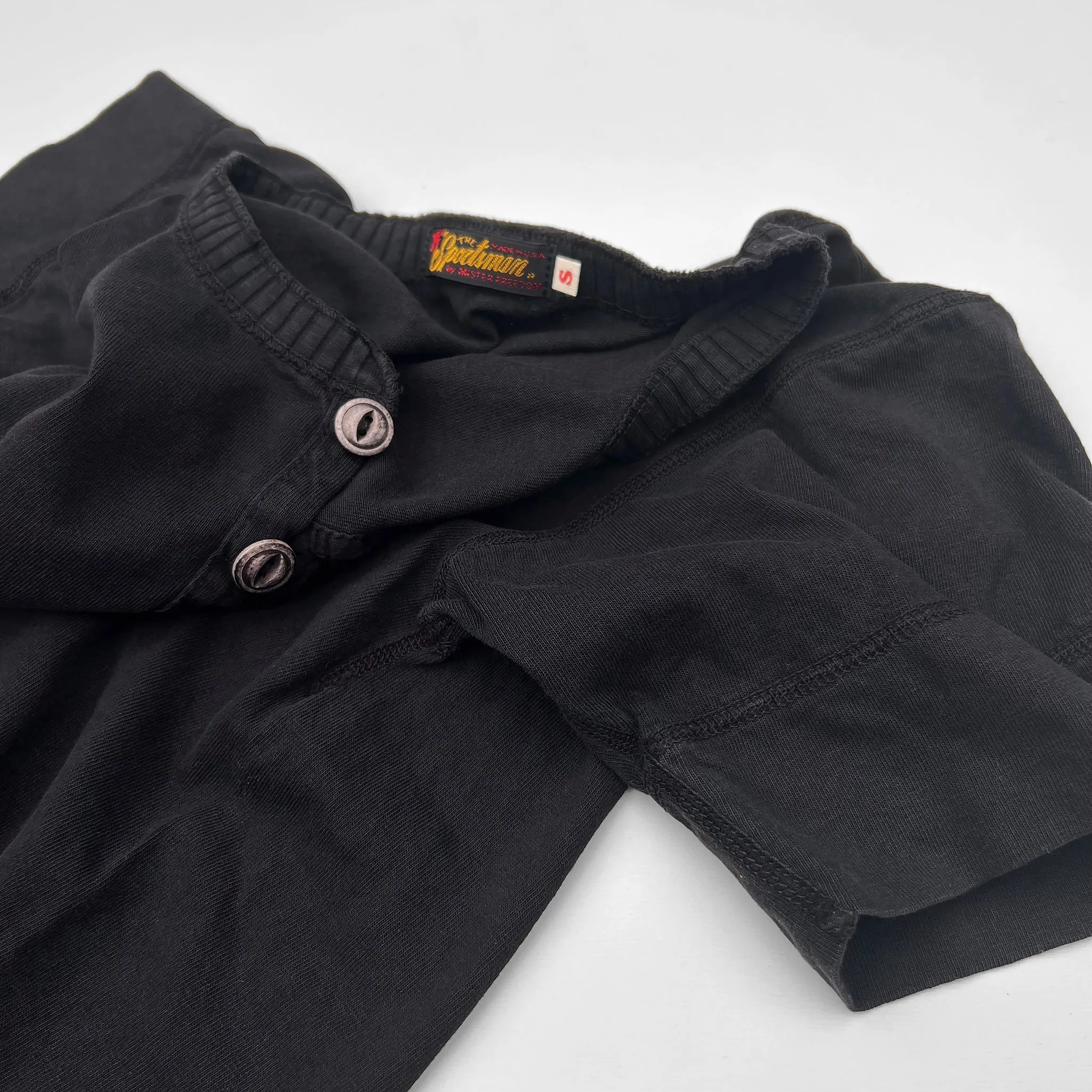 P.T. Henley - Black
