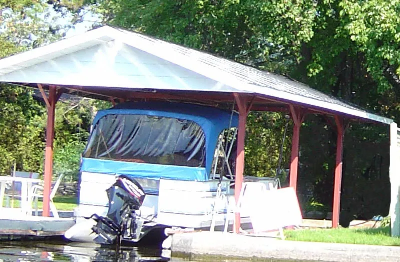 Wet Slip Boat Lifts AS7000